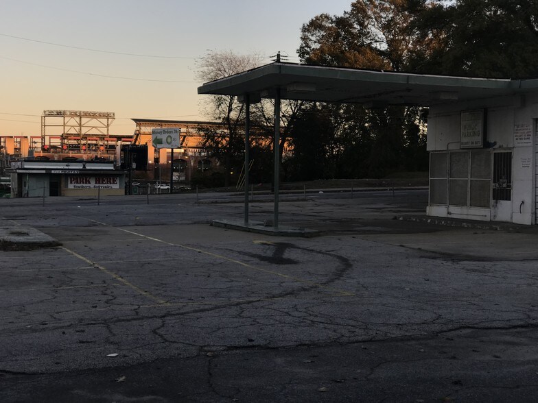 More Photos Of 669 Pryor St, Atlanta General Retail For Sale