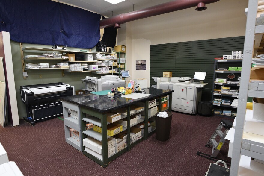 More Photos Of 316 Main Street West, Ashland Storefront Retail Office For Sale