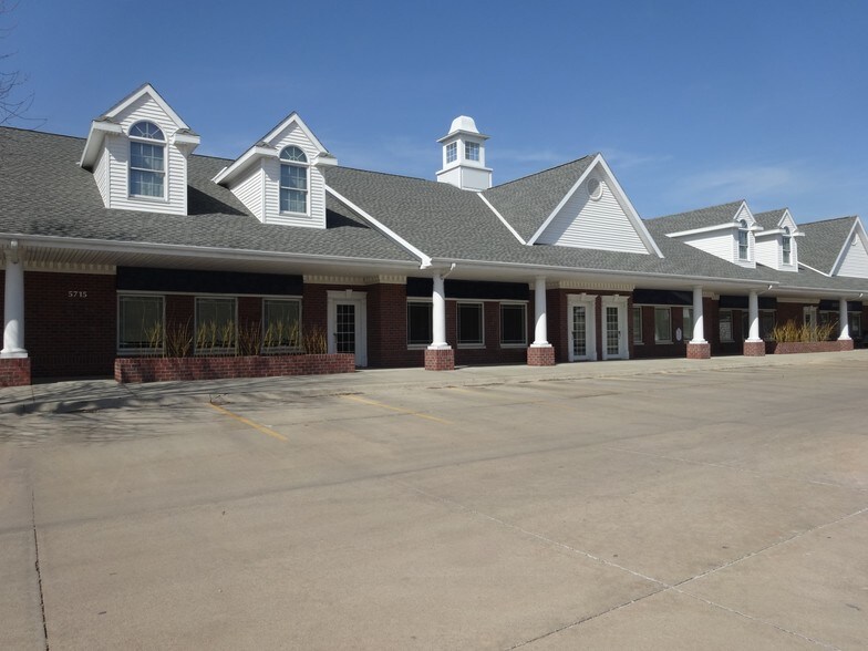 More Photos Of 5715 S 34th St, Lincoln Office For Lease