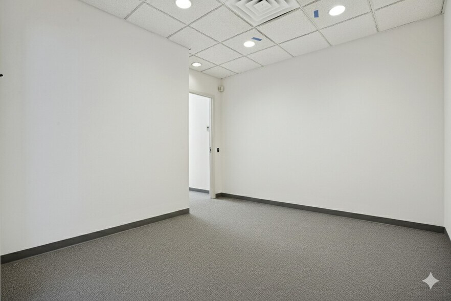 More Photos Of 2740 State Route 10 W, Parsippany Office For Sale