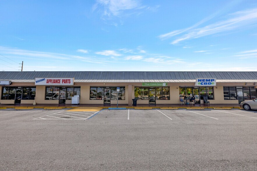 More Photos Of 7991-8031 S Us-1 Hwy, Port Saint Lucie Storefront Retail Office For Sale