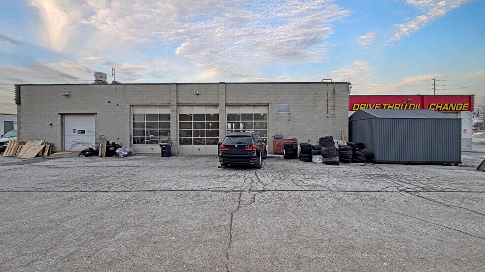 More Photos Of 341 Guelph St, Halton Hills General Retail For Sale