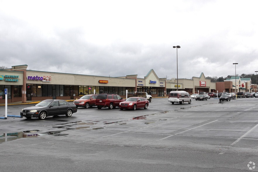 More Photos Of 104-150 Riverstone Pky, Canton General Retail For Lease
