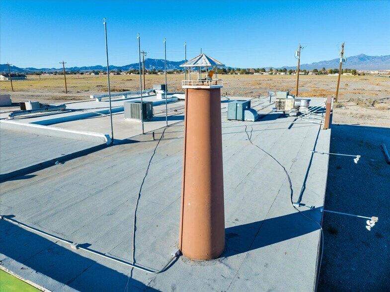 More Photos Of 1700 S Pahrump Valley Blvd, Pahrump Storefront For Sale