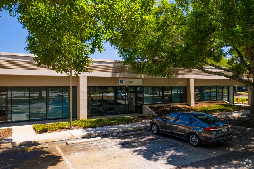 More Photos Of 3102 Cherry Palm Dr, Tampa Unknown For Lease