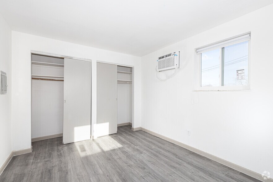 More Photos Of 5474-5484 Bahama Ter, Cincinnati Apartments For Sale