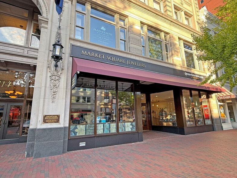 More Photos Of 806-814 Elm St, Manchester Office For Lease