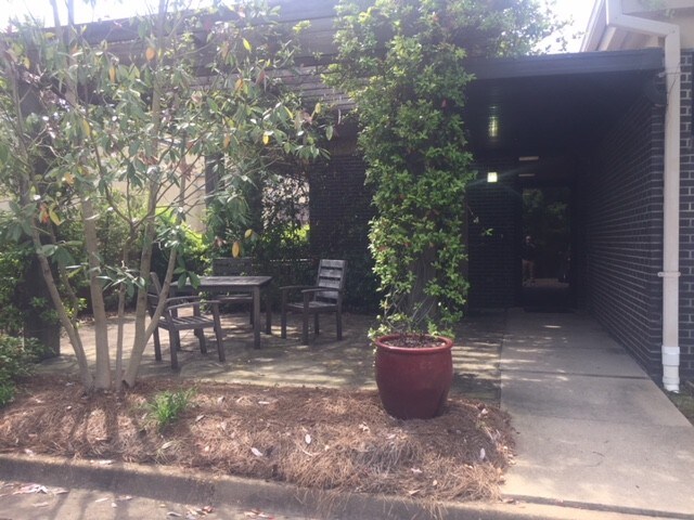 More Photos Of 6040 I-55 N, Jackson Medical For Sale