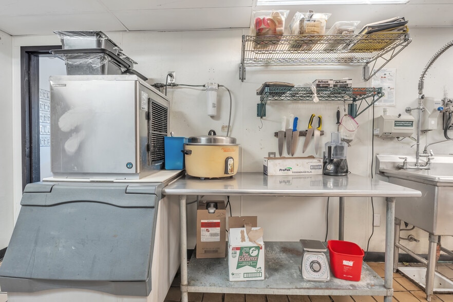 More Photos Of 3 Stafford St, Worcester Restaurant For Sale