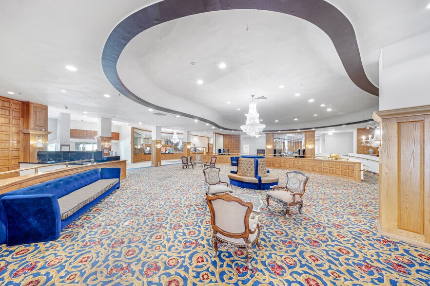 More Photos Of 5445 Collins Ave, Miami Beach Apartments For Sale