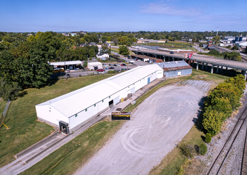 Primary Photo Of 1156 1st St, Henderson Warehouse For Lease