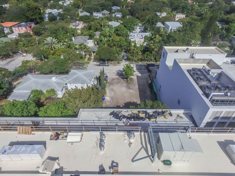 More Photos Of 120-122 NE 42nd St, Miami Land For Sale