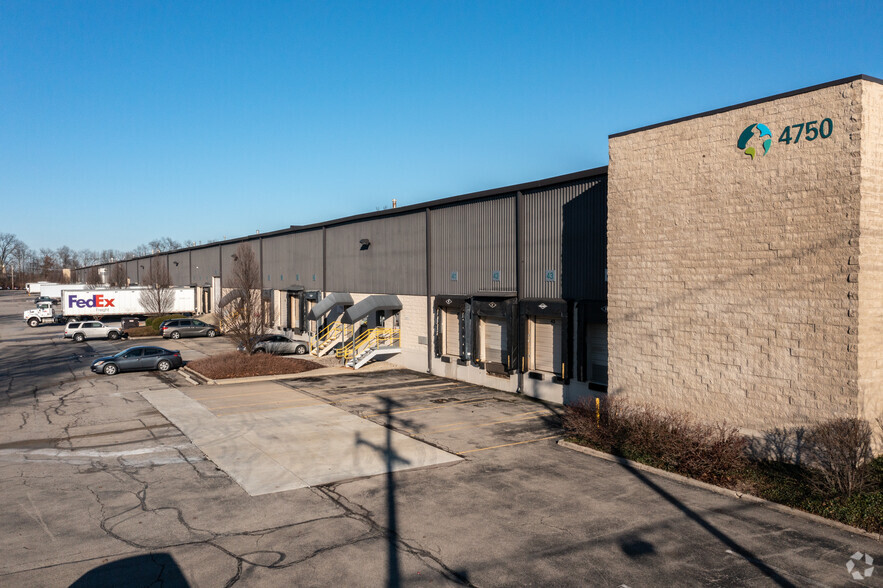 Primary Photo Of 4750 Lake Forest Dr, Blue Ash Warehouse For Lease