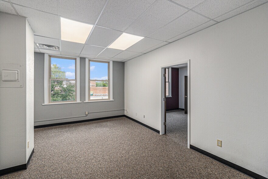 More Photos Of 380 Main St, Longmont Restaurant For Lease