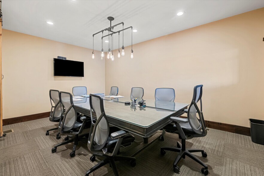 More Photos Of 127-131 W Market St, Cadiz Storefront Retail Residential For Sale