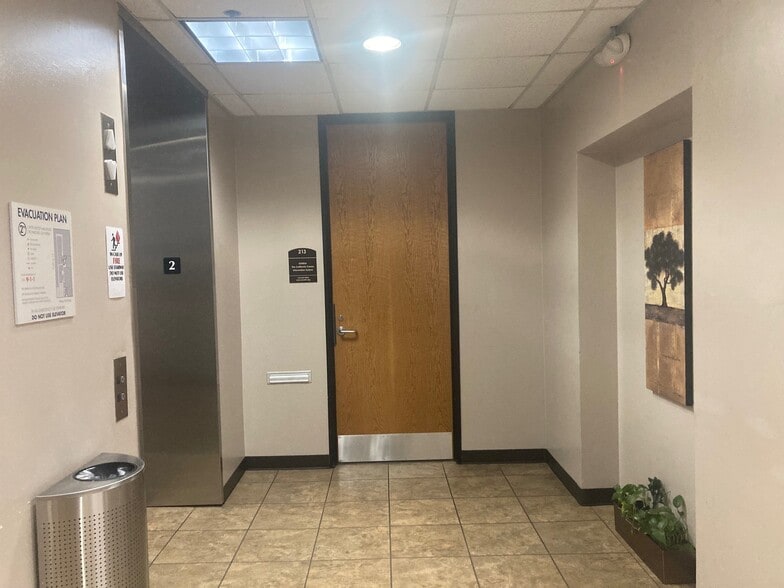 More Photos Of 2970 Hilltop Mall Rd, Richmond Medical For Lease