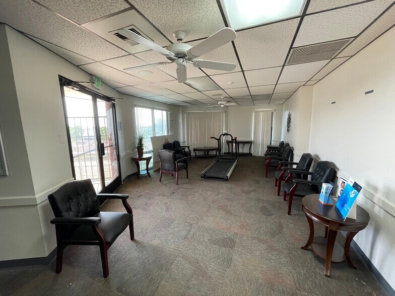 More Photos Of 3807 Union Ave, Bakersfield Medical For Lease