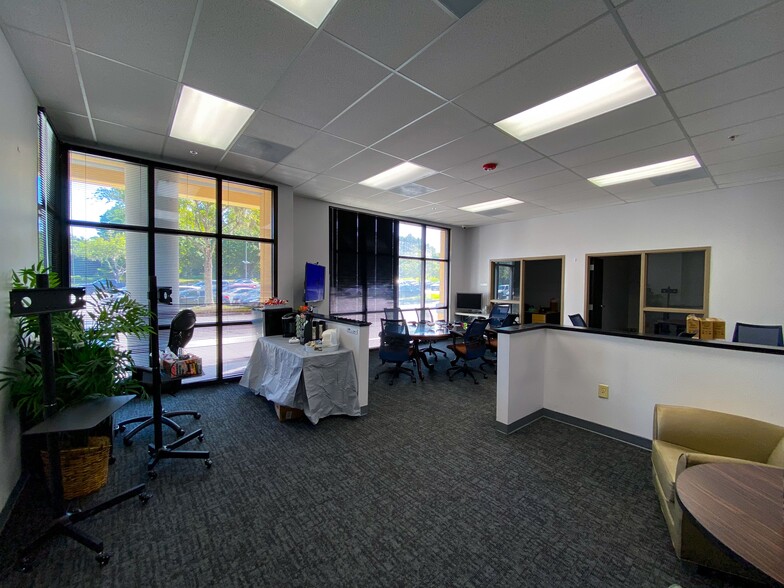 More Photos Of 14045 Abercorn St, Savannah General Retail For Sale