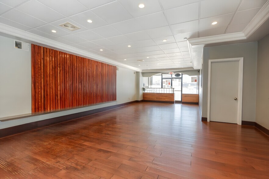 More Photos Of 328 7th St, Oakland Storefront Retail Office For Lease
