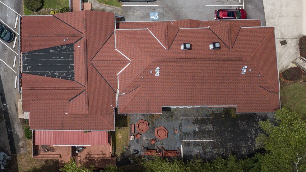 More Photos Of 892 Edelweiss Strasse, Helen Hotel For Sale