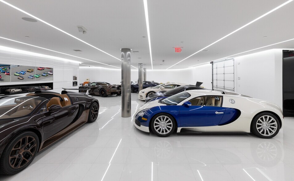 More Photos Of 18071 Fitch, Irvine Showroom For Sale