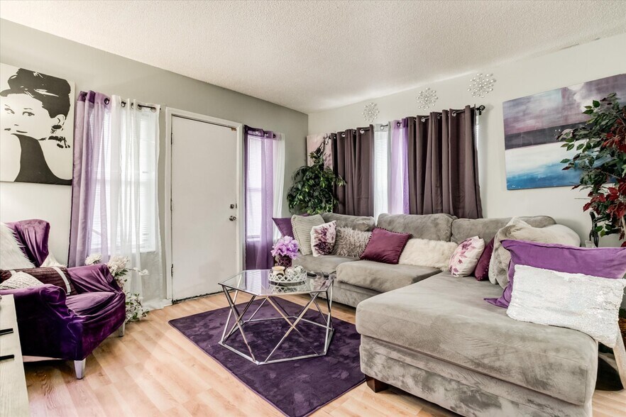 More Photos Of 2713-2715 Benton Blvd, Kansas City Apartments For Sale