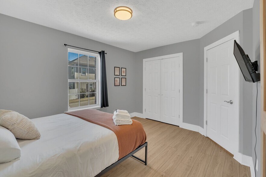 More Photos Of 901 21st Ave N, Nashville Multifamily For Sale