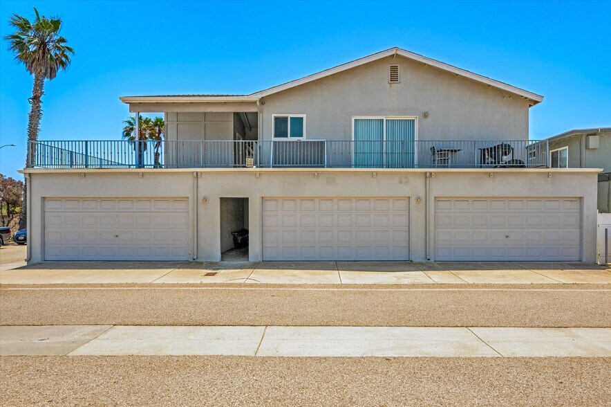 More Photos Of 4903 Nautilus St, Oxnard Apartments For Sale