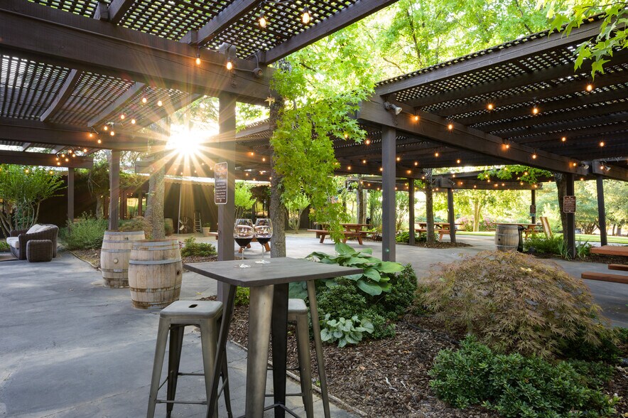 More Photos Of 20680 Shenandoah School Rd, Plymouth Winery Vineyard For Sale