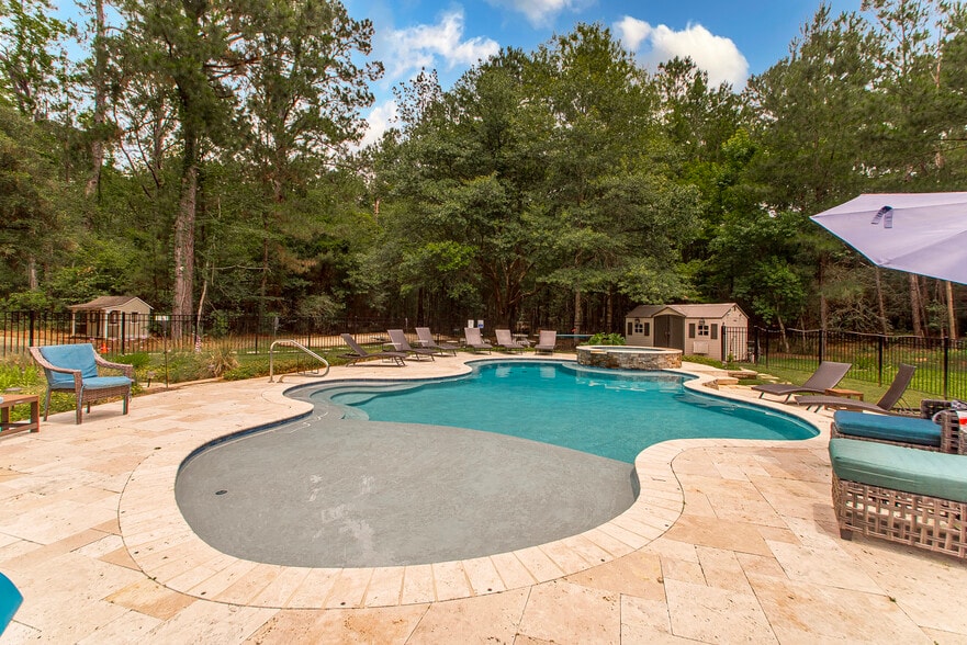 More Photos Of 11030 Garden Ln, Folsom Specialty For Sale