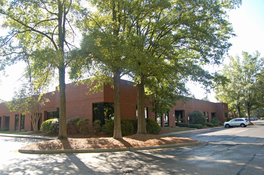 Primary Photo Of 6767 Old Madison Pike, Huntsville Office For Lease