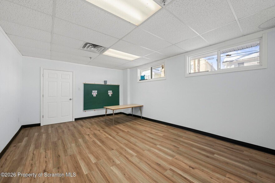 More Photos Of 218 Main St, Duryea Flex For Sale