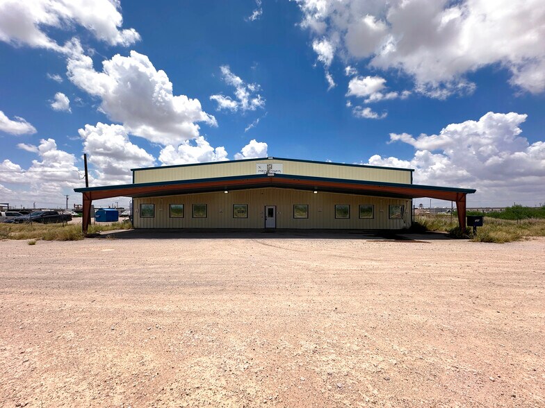 More Photos Of 7300 S County Road 1270, Midland Warehouse For Lease