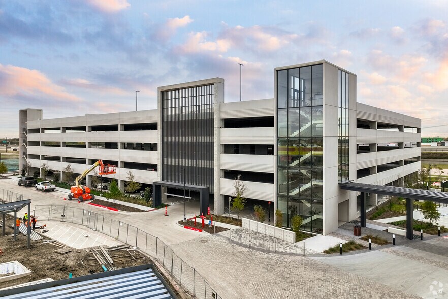 More Photos Of 7300 SH 121 SB, McKinney Unknown For Lease