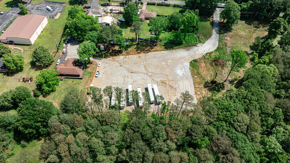 More Photos Of 2332 Old Covington Hwy, Conyers Office Residential For Sale