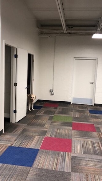 More Photos Of 7490 N 36th St, Pinellas Park Loft Creative Space For Lease