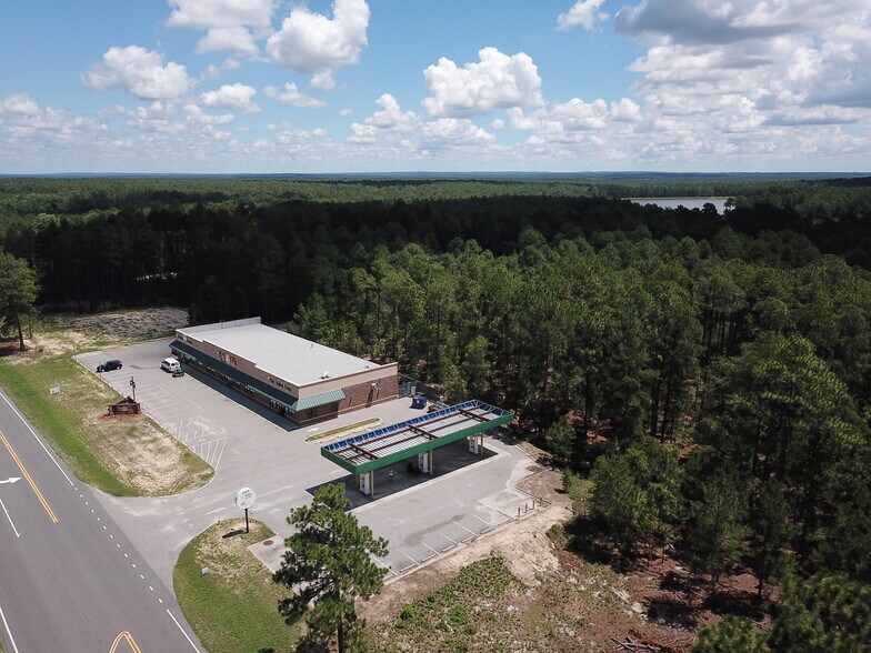 More Photos Of 30141 Aberdeen Rd, Wagram Service Station For Sale