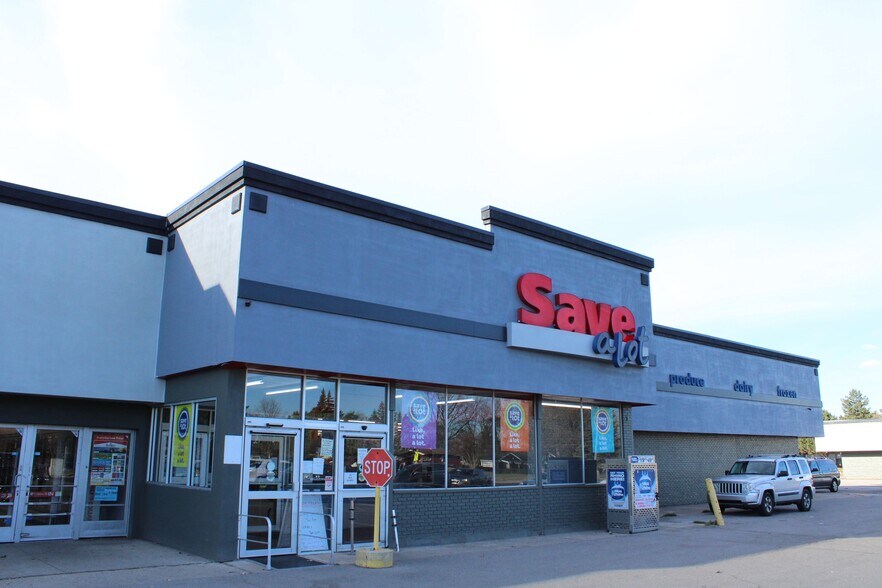 More Photos Of 3771-3805 N Michigan Ave, Saginaw Unknown For Lease