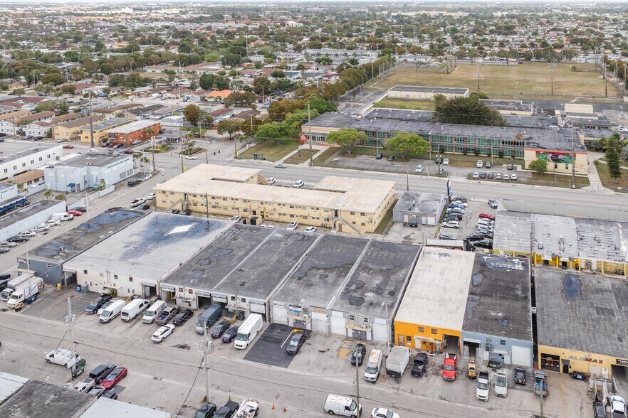 More Photos Of 653 W 27th St, Hialeah Unknown For Lease