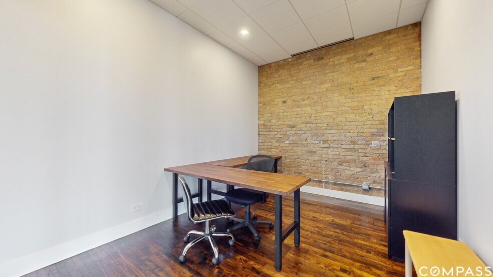 More Photos Of 2241 S Wabash Ave, Chicago Loft Creative Space For Sale