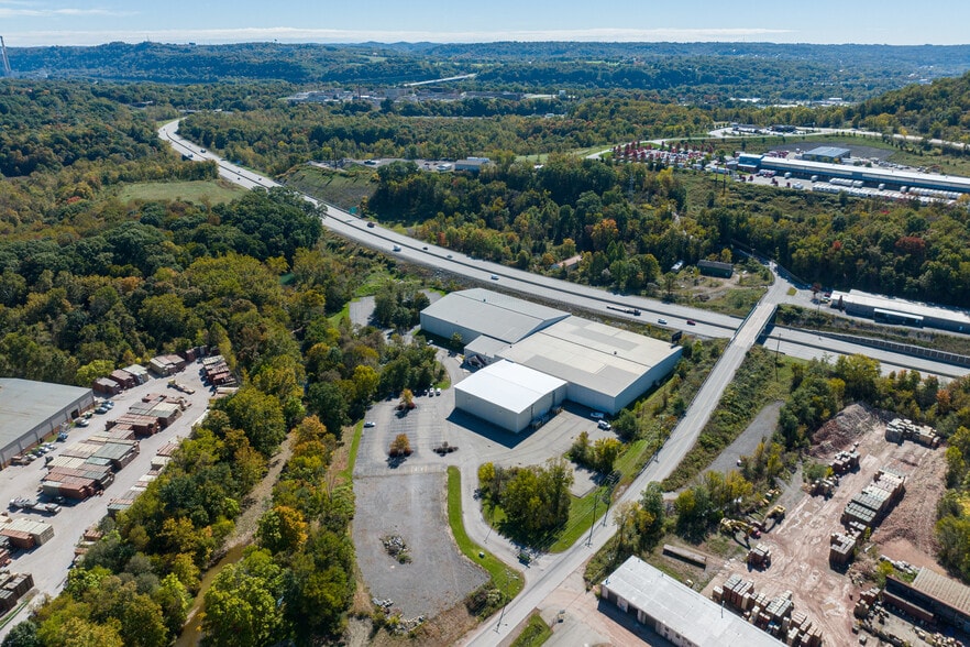 More Photos Of 22 Rich Hill Rd, Cheswick Sports And Entertainment For Sale