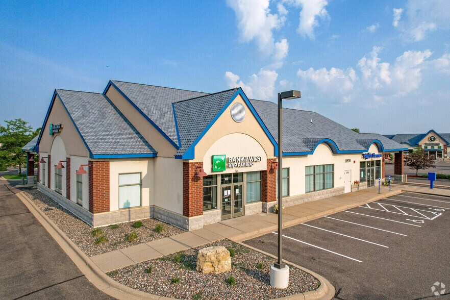 More Photos Of 10930-10950 Club West Pky, Blaine Unknown For Lease