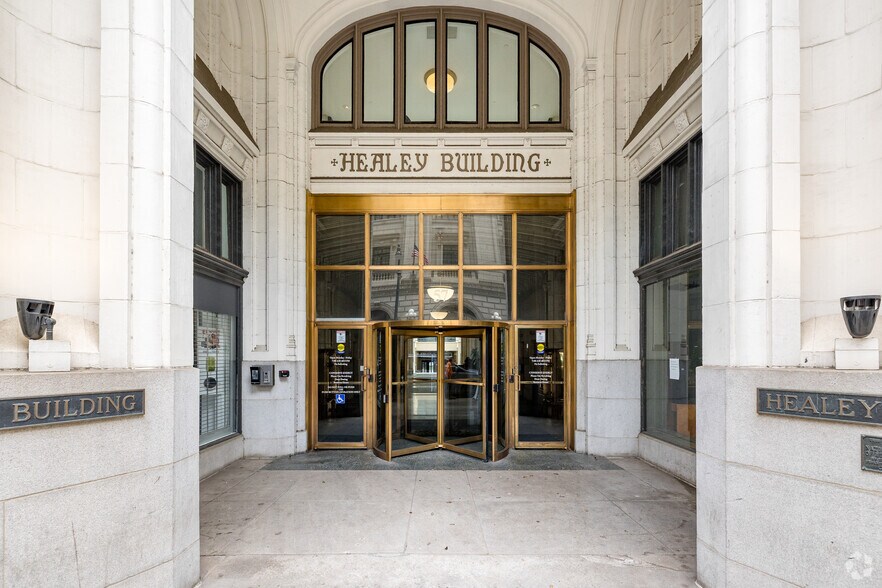 More Photos Of 57 Forsyth St NW, Atlanta Apartments For Lease