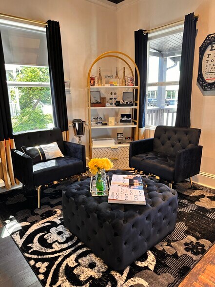 More Photos Of 3755 Taylor Rd, Loomis Freestanding For Sale