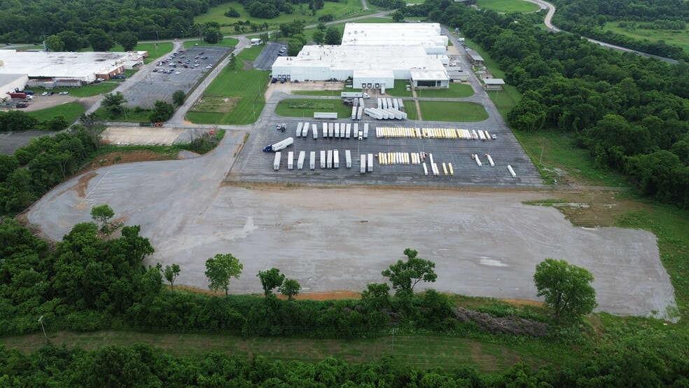More Photos Of 981 Industrial Park Rd, Columbia Land For Lease