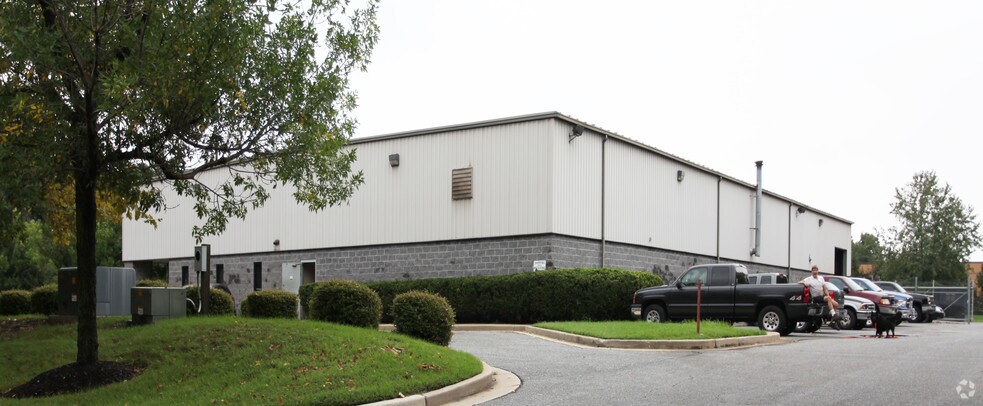 More Photos Of 7605 Energy Pky, Curtis Bay Manufacturing For Lease