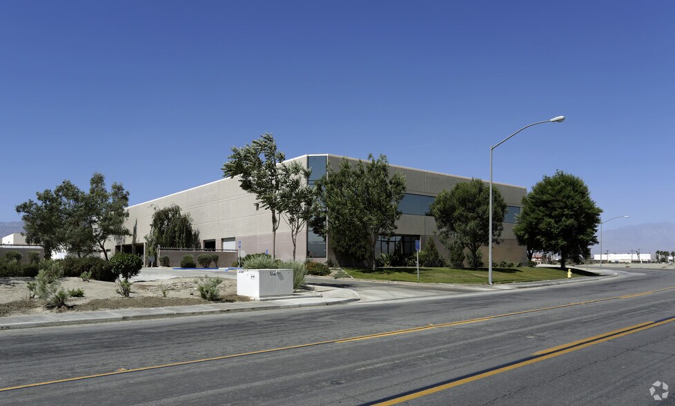 More Photos Of 82733 Market St, Indio Unknown For Lease