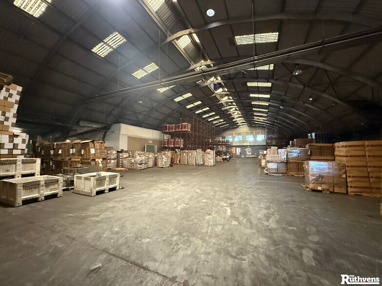 More Photos Of 500 Avenue R SW, Winter Haven Warehouse For Sale