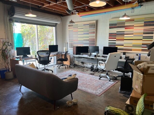 More Photos Of 6033 Washington Blvd, Culver City Storefront For Lease