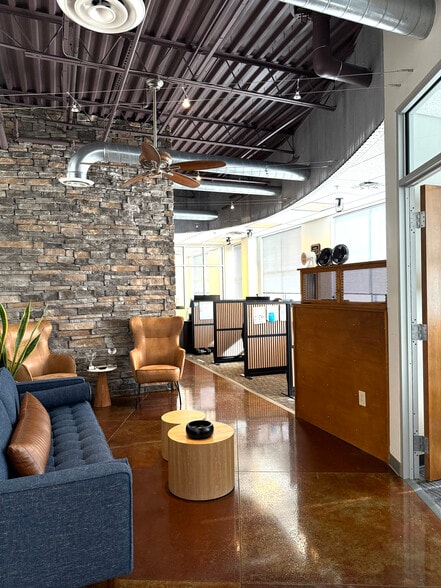 More Photos Of 3310 Aspen Grove Dr, Franklin Medical For Lease